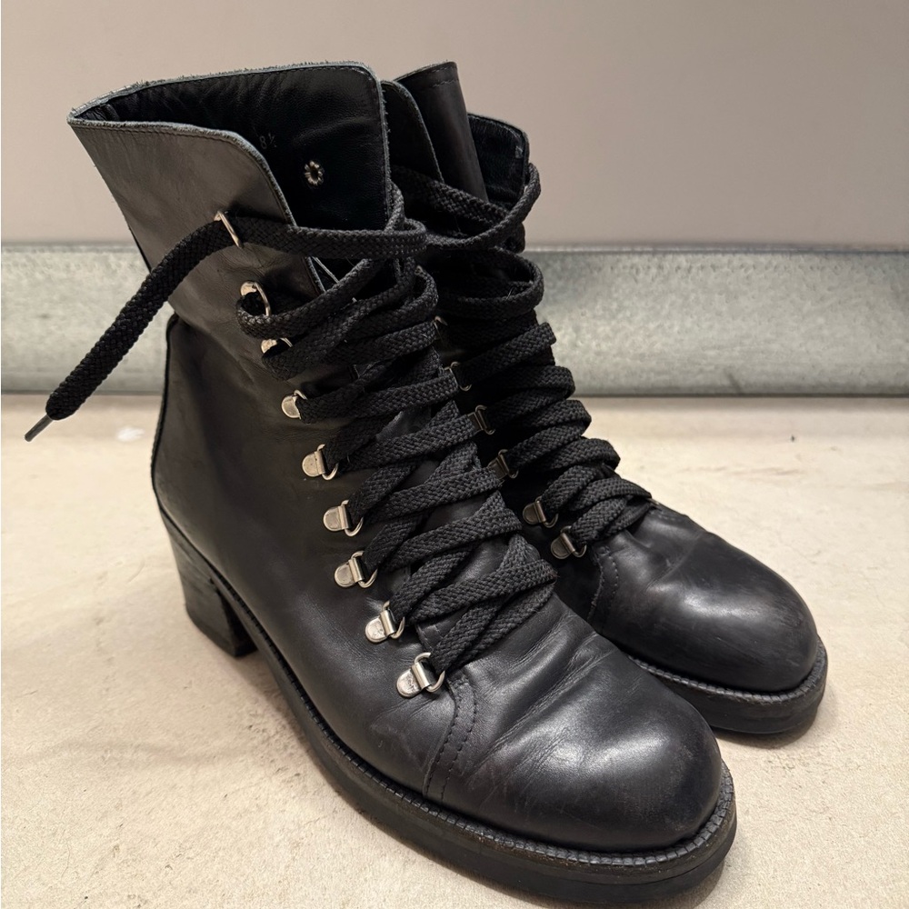 NO BRAND leather military boots, silver detailing, 8 1/2